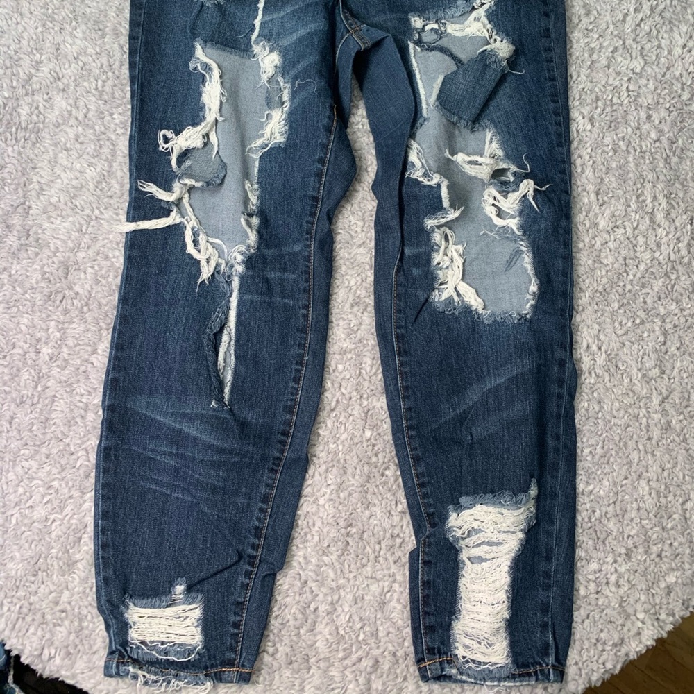 Ripped jeans